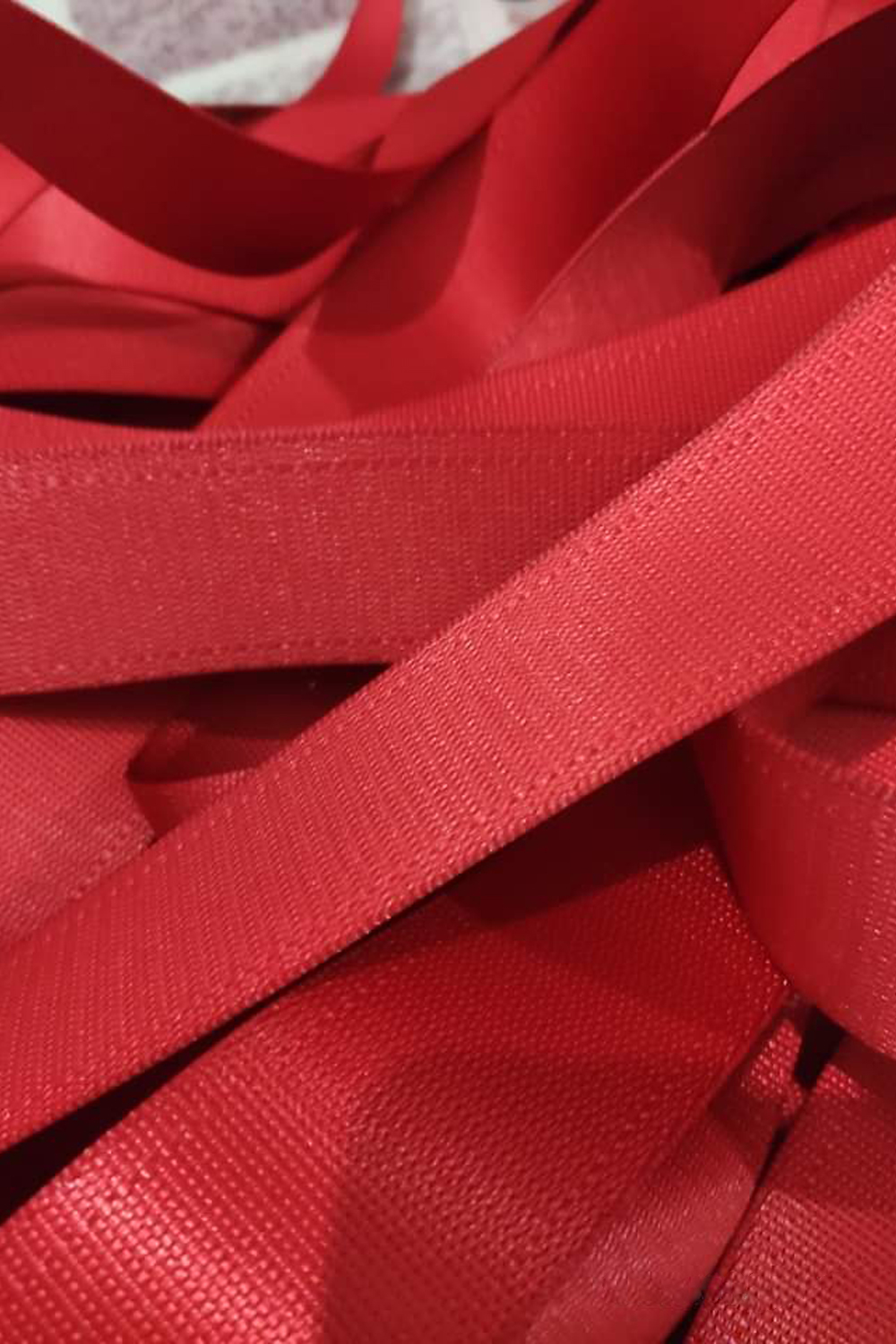 Kırmızı Emniyet Kemeri Kumaşı